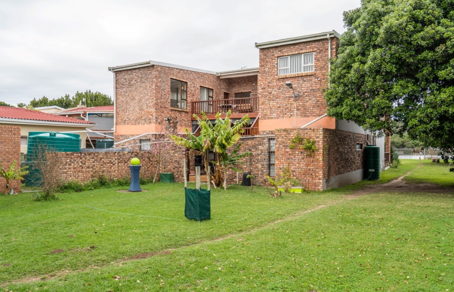 12 Bedroom Property for Sale in Port Alfred Rural Eastern Cape